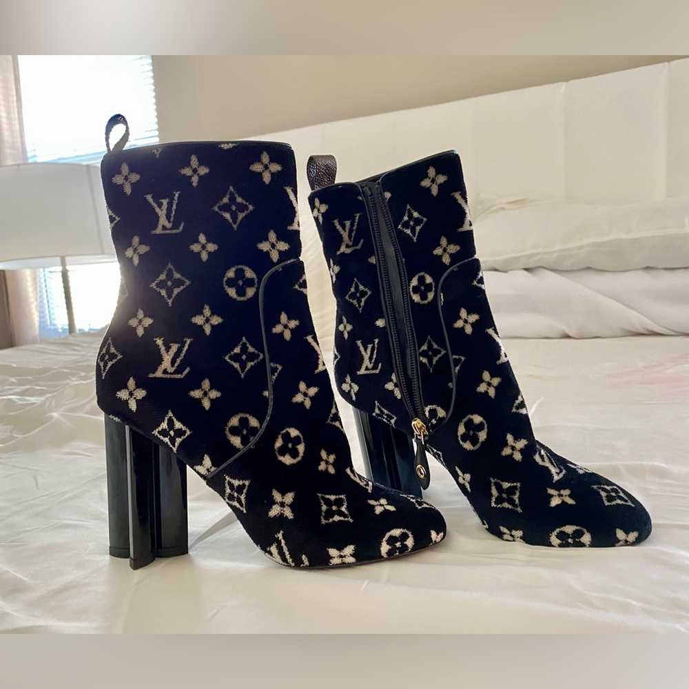 Authentic Louis Vuitton Velvet Monogram Silhouette Ankle Boots